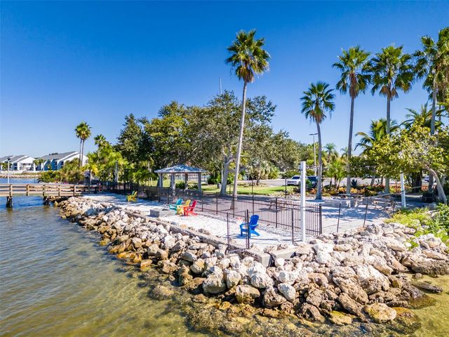 577 BAHIA BEACH BOULEVARD, Ruskin, FL 33570