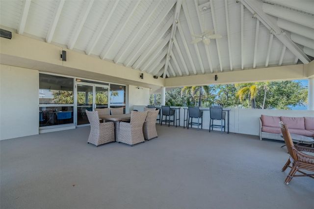 577 BAHIA BEACH BOULEVARD, Ruskin, FL 33570