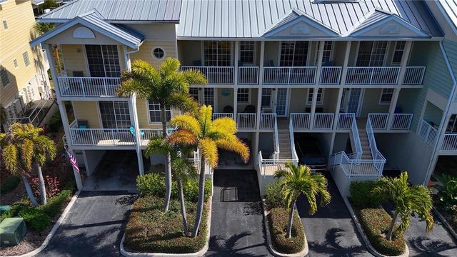 577 BAHIA BEACH BOULEVARD, Ruskin, FL 33570