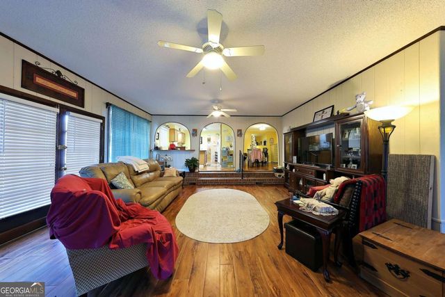 141 Dechene Drive, Thomasville, GA 31757