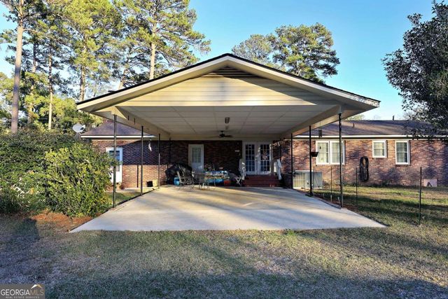 141 Dechene Drive, Thomasville, GA 31757