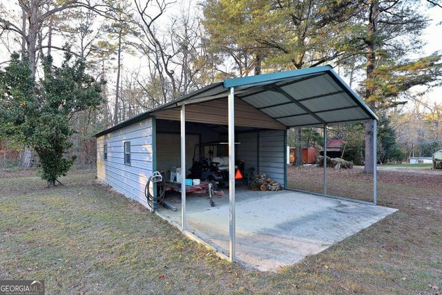 141 Dechene Drive, Thomasville, GA 31757