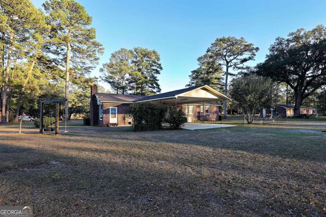 141 Dechene Drive, Thomasville, GA 31757