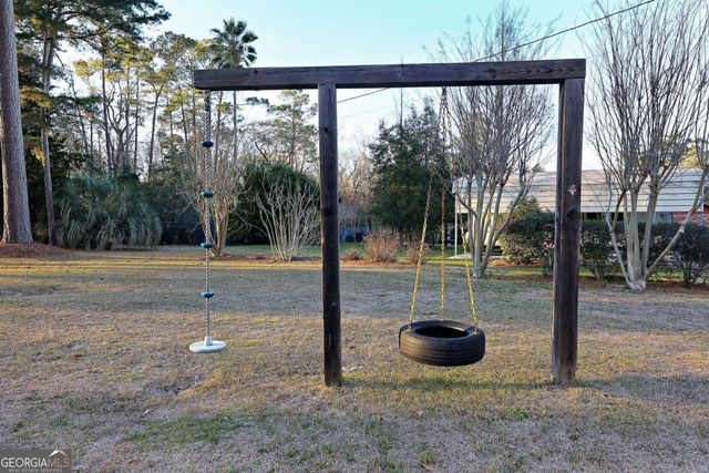 141 Dechene Drive, Thomasville, GA 31757