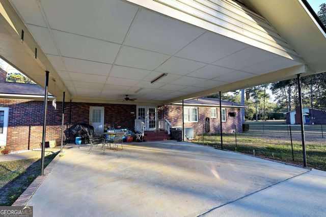 141 Dechene Drive, Thomasville, GA 31757