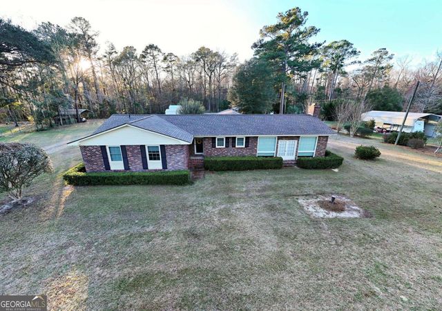 141 Dechene Drive, Thomasville, GA 31757