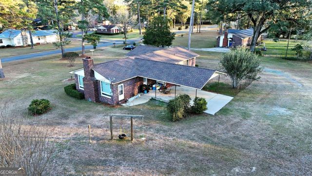 141 Dechene Drive, Thomasville, GA 31757