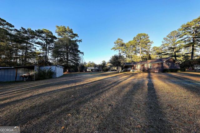 141 Dechene Drive, Thomasville, GA 31757