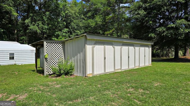 141 Dechene Drive, Thomasville, GA 31757