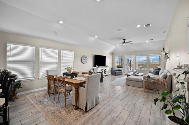 529 Cold River RUN, Kyle, TX 78640