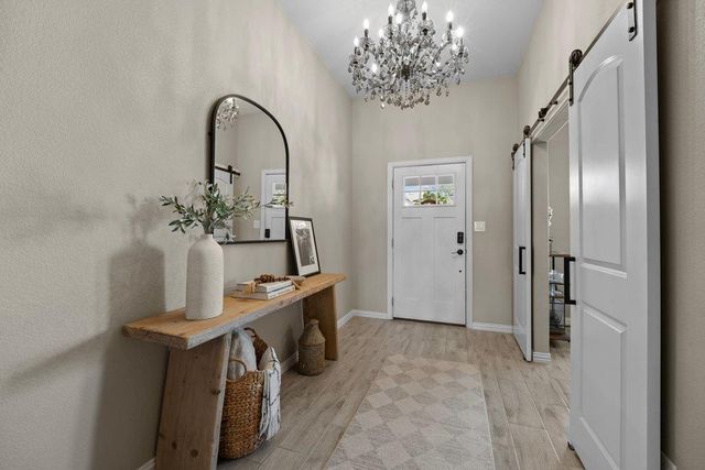 529 Cold River RUN, Kyle, TX 78640