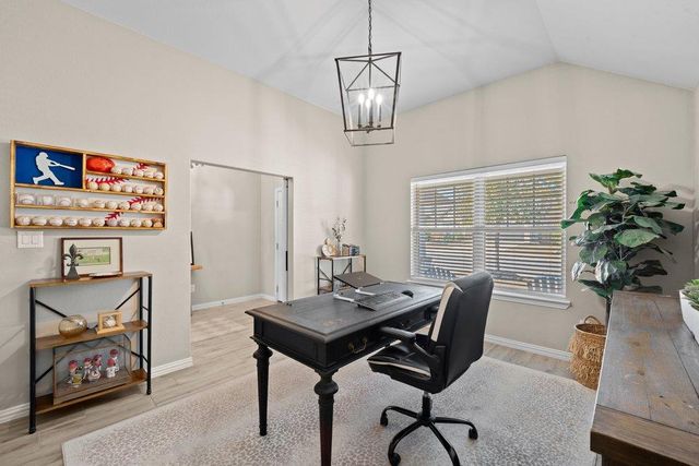 529 Cold River RUN, Kyle, TX 78640