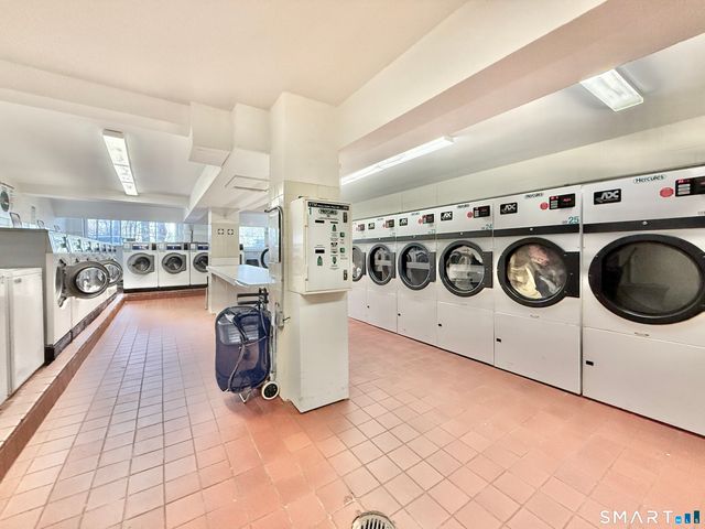 91 Strawberry Hill Avenue 334, Stamford, CT 06902