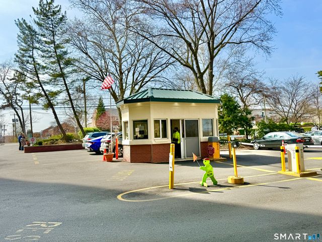 91 Strawberry Hill Avenue 334, Stamford, CT 06902