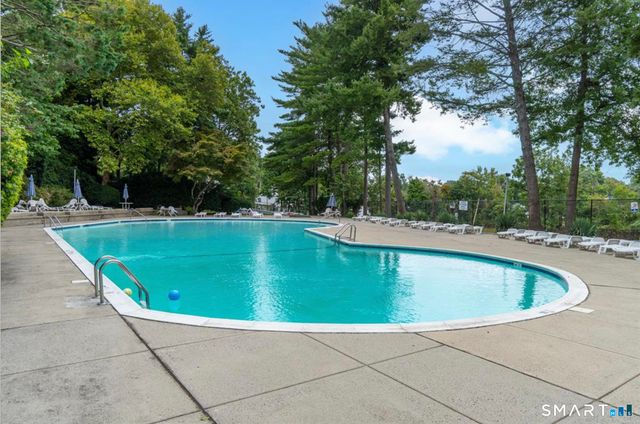 91 Strawberry Hill Avenue 334, Stamford, CT 06902