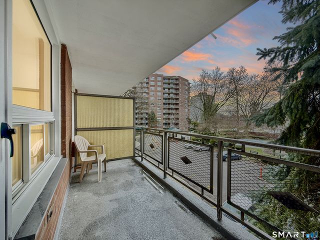 91 Strawberry Hill Avenue 334, Stamford, CT 06902