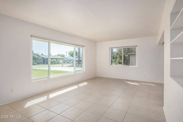 6740 N 15TH Street, Phoenix, AZ 85014