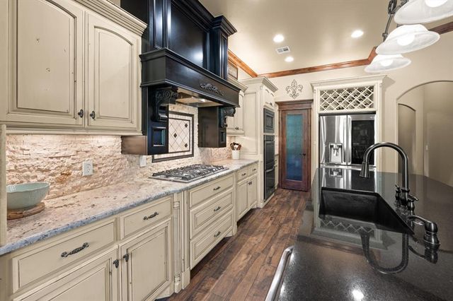 15315 SE 41st Street, Choctaw, OK 73020