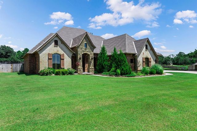 15315 SE 41st Street, Choctaw, OK 73020