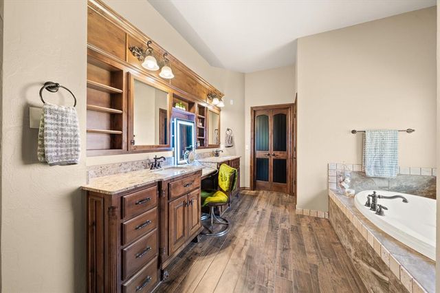 15315 SE 41st Street, Choctaw, OK 73020