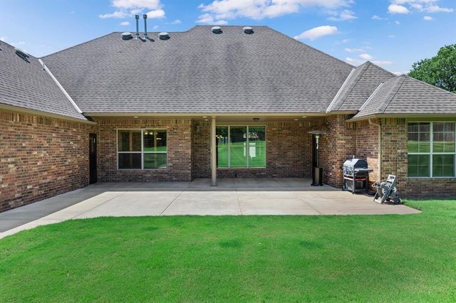 15315 SE 41st Street, Choctaw, OK 73020