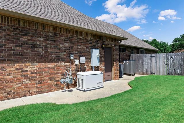 15315 SE 41st Street, Choctaw, OK 73020