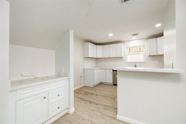 24118 Spring Mill Lane, Spring, TX 77373