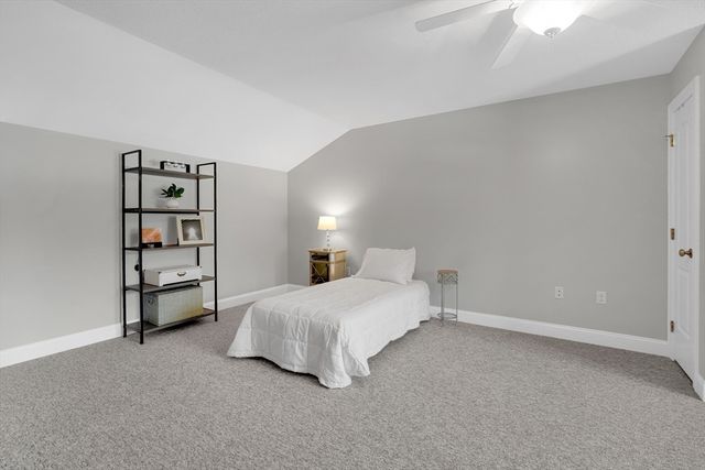 66 Lee St, East Longmeadow, MA 01028