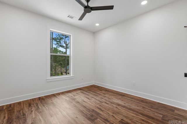 321 Maderas Drive, Hot Springs Village, AR 71909