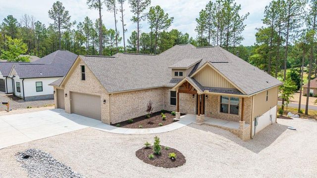 321 Maderas Drive, Hot Springs Village, AR 71909