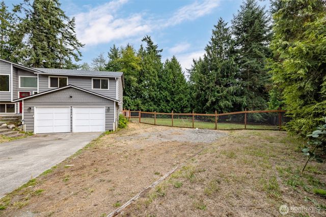 4107 Noble Place, Oak Harbor, WA 98277