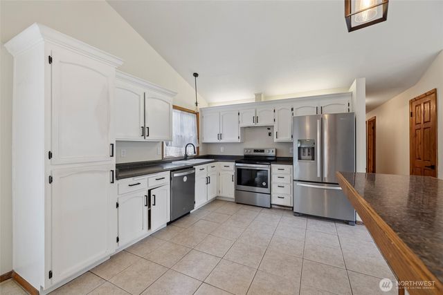 4107 Noble Place, Oak Harbor, WA 98277