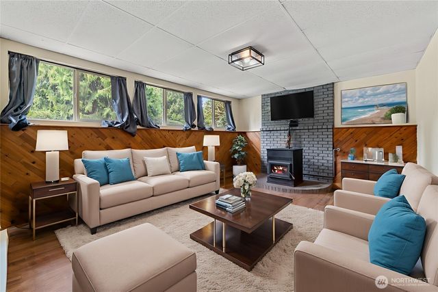 4107 Noble Place, Oak Harbor, WA 98277