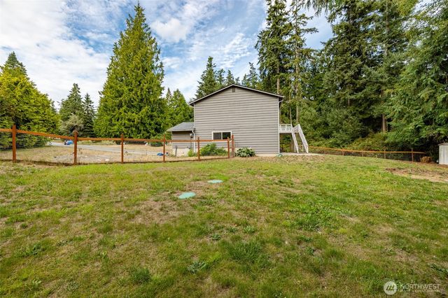 4107 Noble Place, Oak Harbor, WA 98277