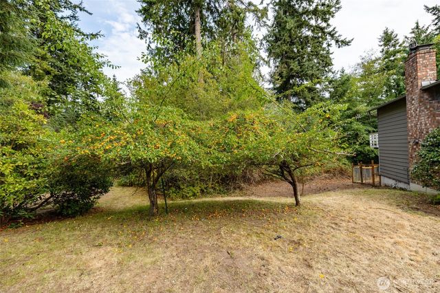 4107 Noble Place, Oak Harbor, WA 98277