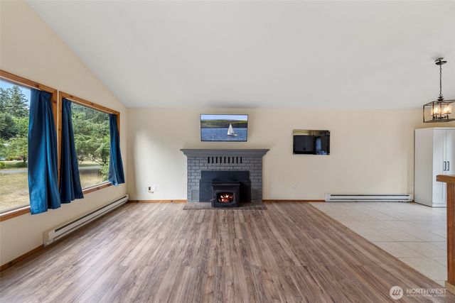 4107 Noble Place, Oak Harbor, WA 98277