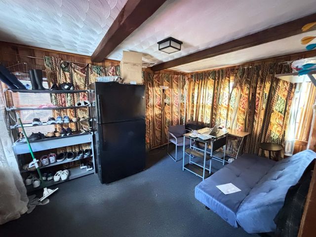 251 Primrose Hill Rd, Dracut, MA 01826