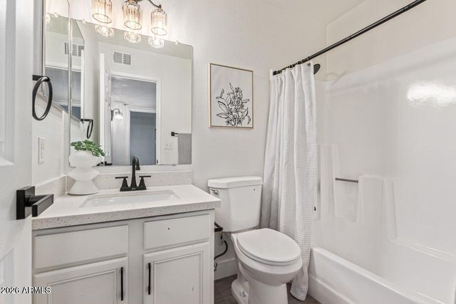 8525 E BELLEVIEW Street, Scottsdale, AZ 85257