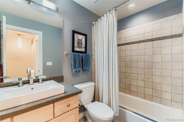 3210 Iron Forge Place L-105, Boulder, CO 80301