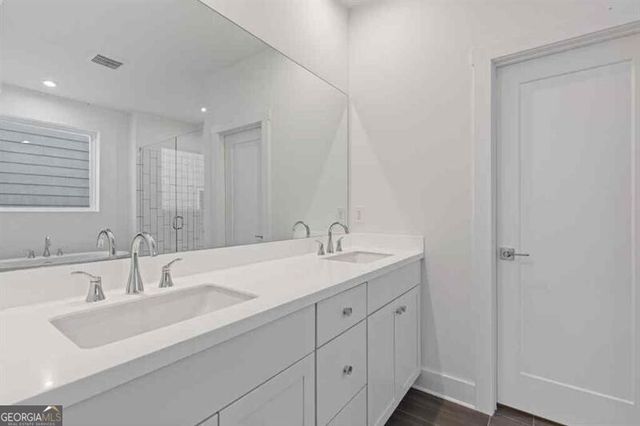 489 Hammons Way, Atlanta, GA 30315