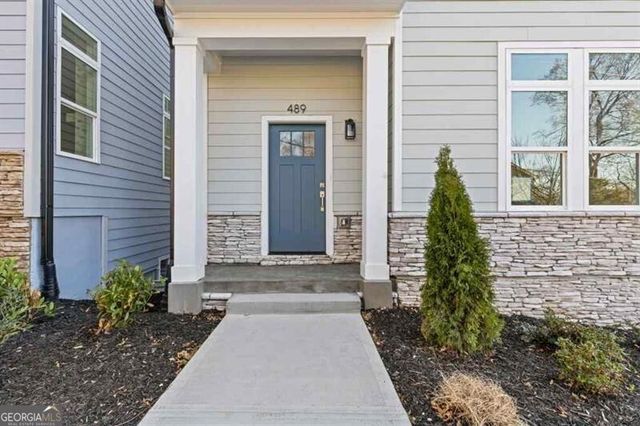 489 Hammons Way, Atlanta, GA 30315