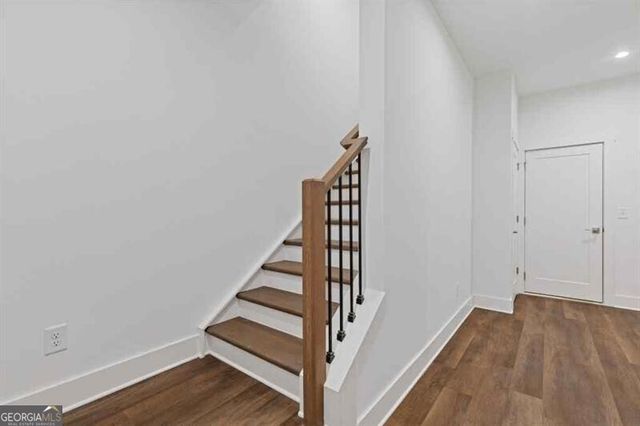 489 Hammons Way, Atlanta, GA 30315