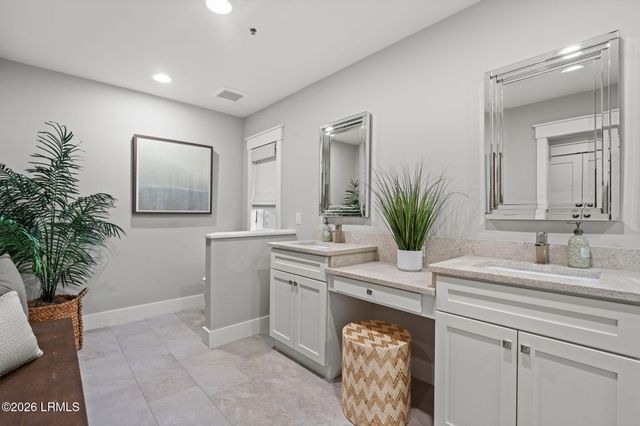 10 Johnston Way Ste E, Bluffton, SC 29910