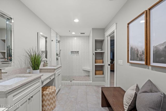 10 Johnston Way Ste E, Bluffton, SC 29910