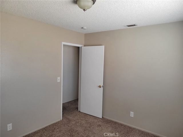 18114 Pitache Street, Hesperia, CA 92345