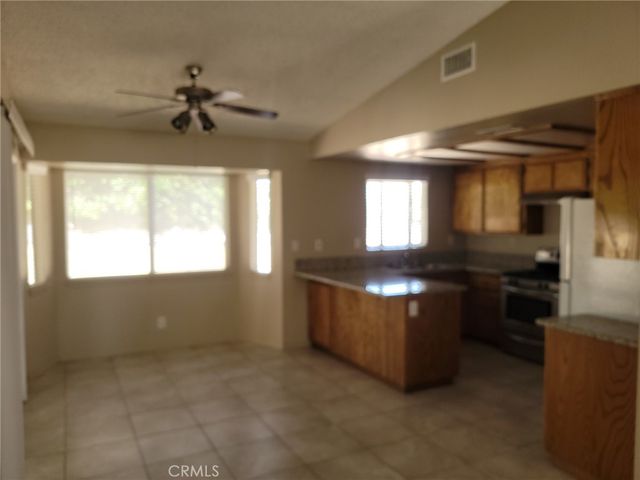 18114 Pitache Street, Hesperia, CA 92345