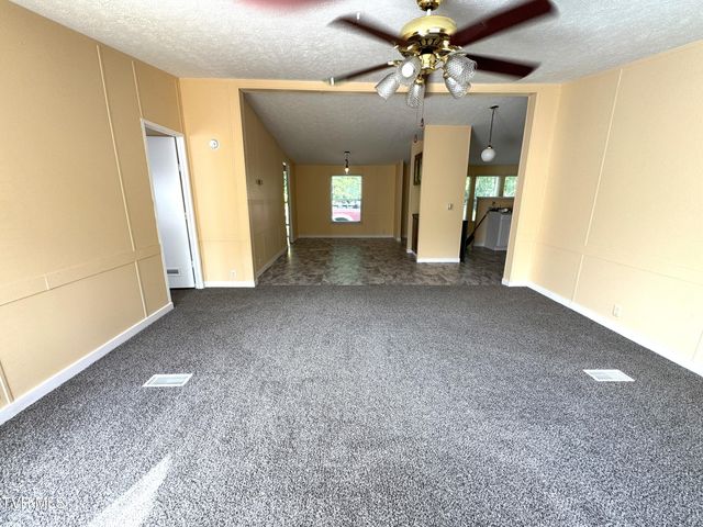 1555 Hamner Hollow Road, Big Stone Gap, VA 24219