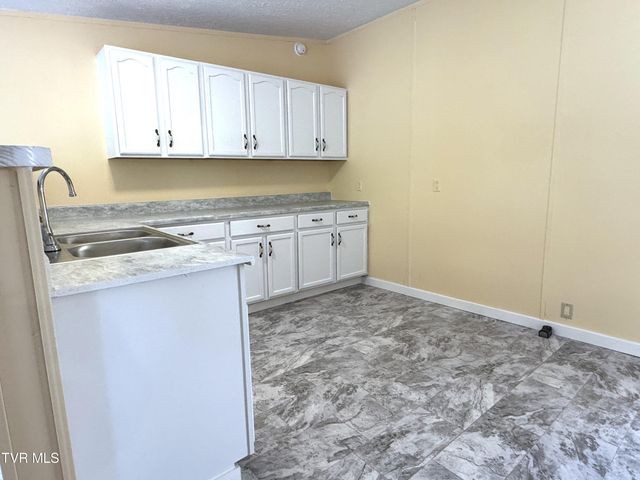 1555 Hamner Hollow Road, Big Stone Gap, VA 24219