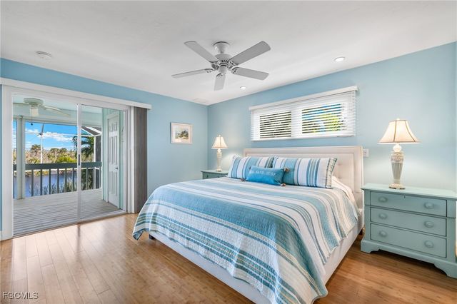 736 Durion CT, Sanibel, FL 33957