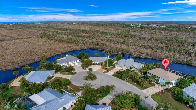 736 Durion CT, Sanibel, FL 33957